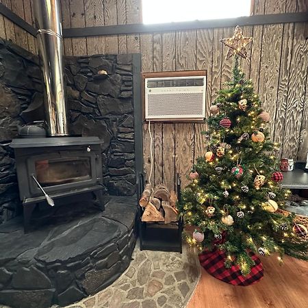 The Cabin In パックウッド エクステリア 写真