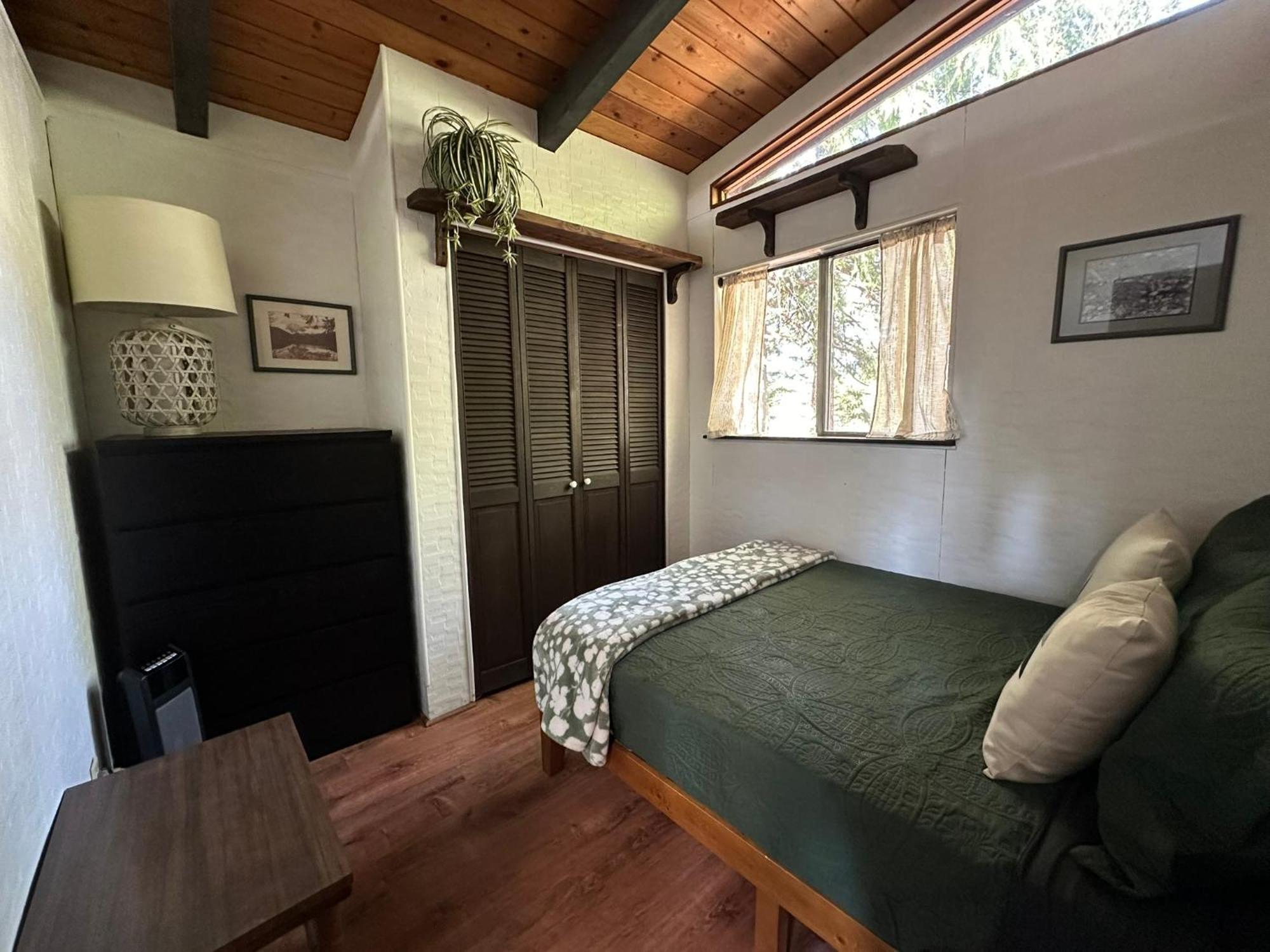 The Cabin In パックウッド エクステリア 写真