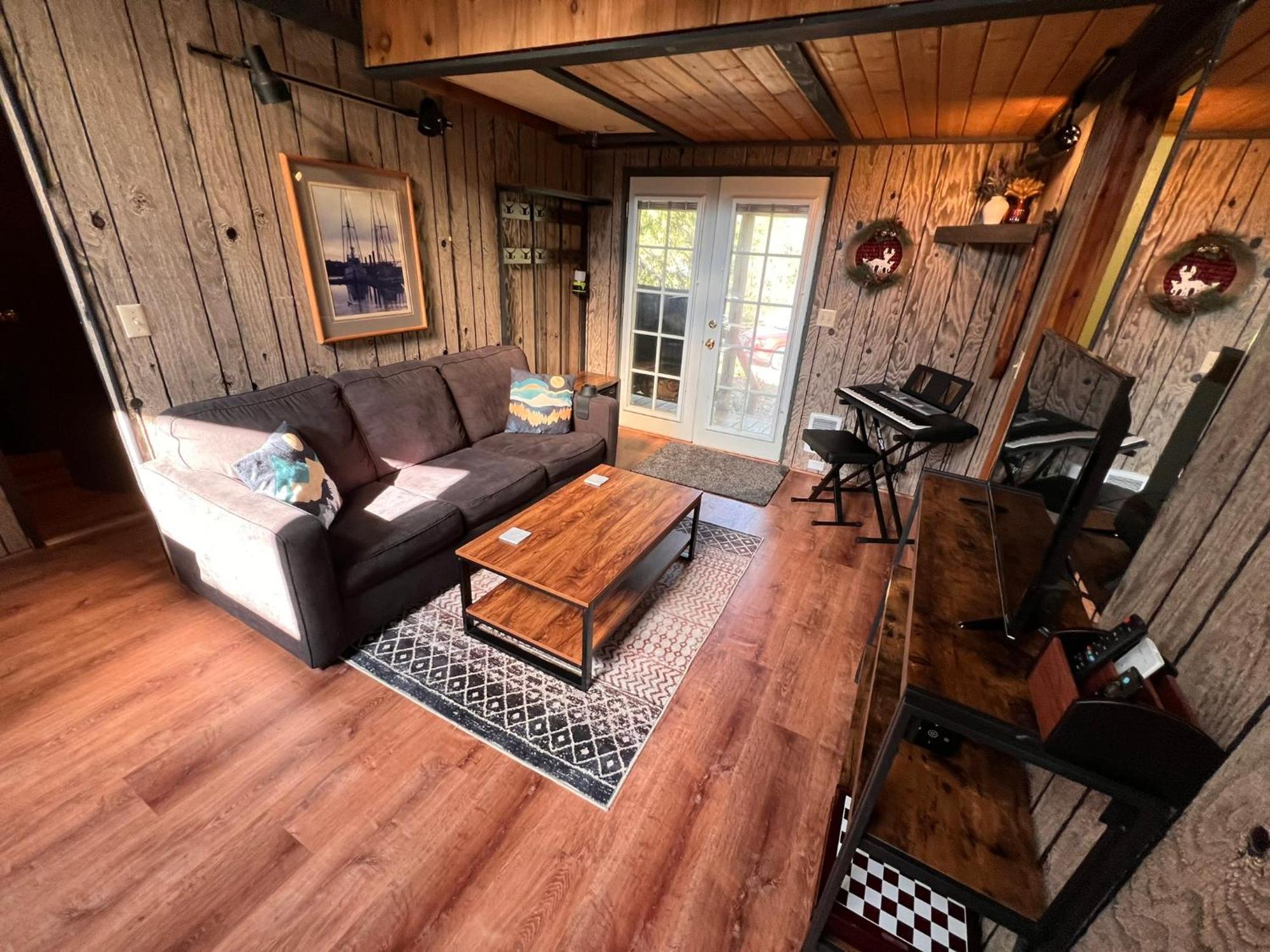 The Cabin In パックウッド エクステリア 写真
